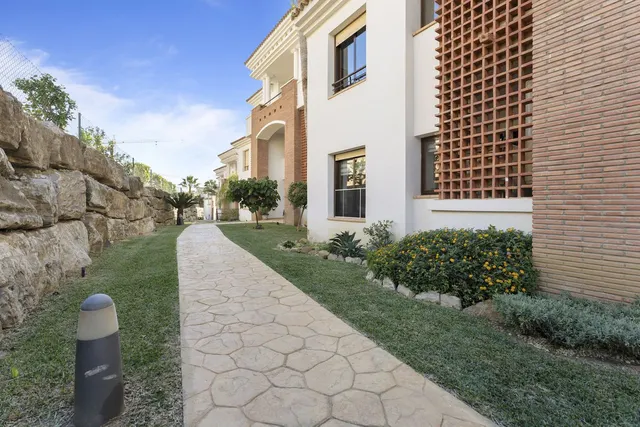 Apartamento 2 habitaciones 153m² en venta - Costa Del Sol — 28