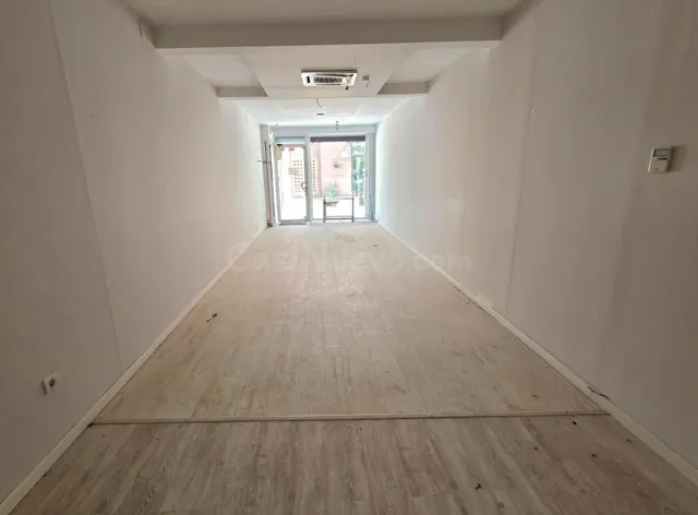 Amplia Casa en el Corazón de Castellón - Oportunidad para Re - foto 4