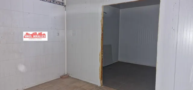 ¡¡ LOCAL BAJO MAS ENTRESUELOS DE 120M EN CADA PLANTA.!! — 5