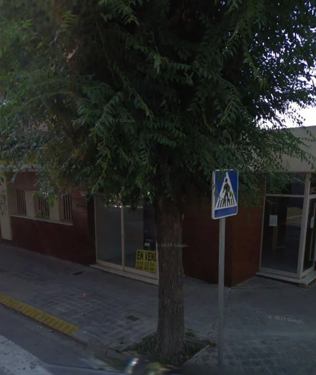 LOCAL COMERCIAL EN VENDA A IGUALADA * PÀRQUING DE 393m2 — 6
