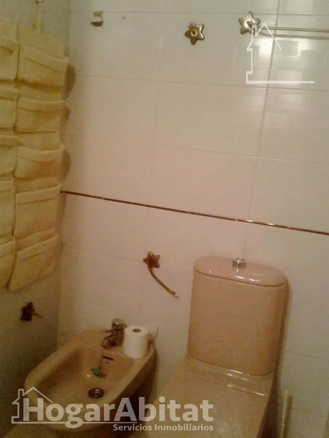 ACOGEDOR Y EXTERIOR EN RESIDENCIAL CON GARAJE Y PISCINA — 13