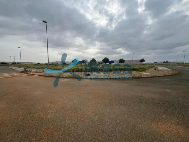 Venta de Suelo Urbano en Alcalá de Guadaíra (Sevilla) - foto 3