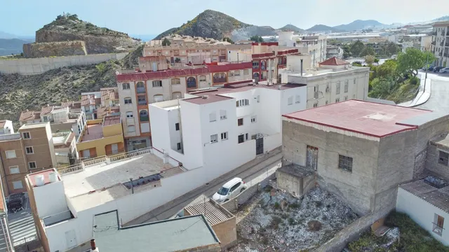 Piso en excelente zona de Macael — 22