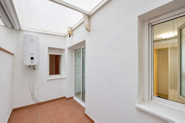 Una vivienda ideal con 2 dormitorios tanto para vivir con total comodidad en planta baja y sin barreras como para inversión segura. ¡Lista para entrar a disfrutar! En Churriana de la Vega. — 17