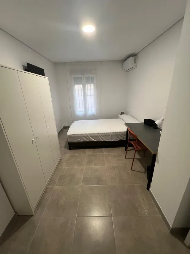 CASA EN ALQUILER EN GUADALUPE CON PATIO PRIVADO! - foto 5