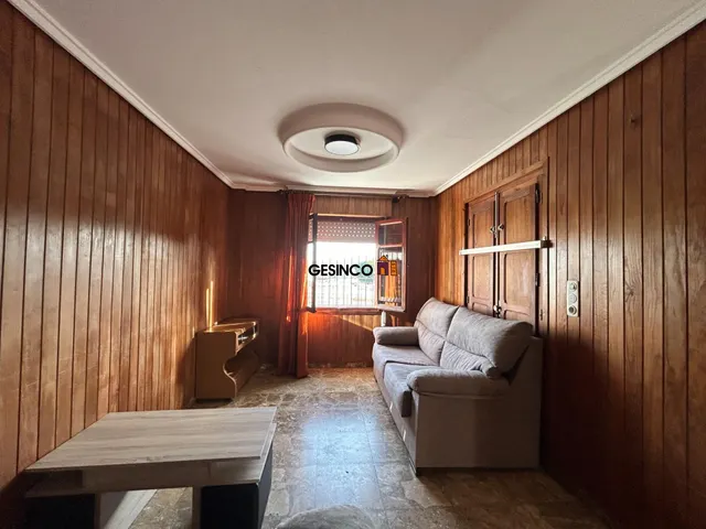 VIVIENDA EN ROTGLA Y CORBERA CON AMPLIAS POSIBILIDADES — 6
