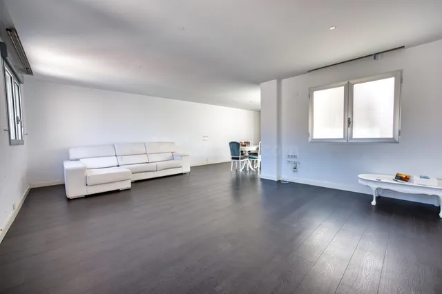 Sofisticación y Luz Infinita: Piso de Diseño Premium en el C - foto 2