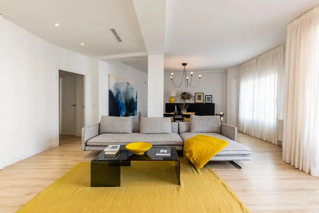 Vivienda de Autor en el Corazón de Valencia — 286 m2 Luxury — 18