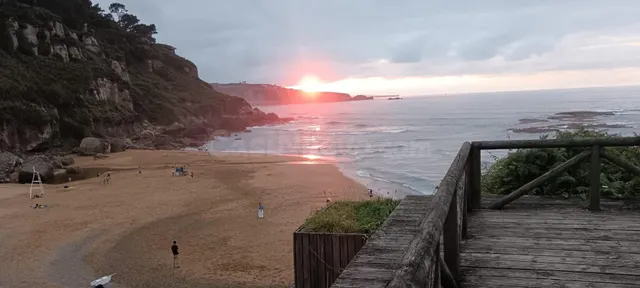 VIVIR EN EL PARAÍSO EXISTE (Y SE PUEDE VER EL MAR)