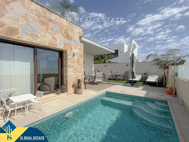 Extraordinario chalet (2018) con excelentes calidades + Pisc - foto 4