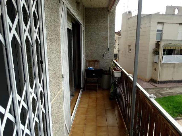 Piso de 1 dormitorio en Amposta, con ascensor y balcón — 7