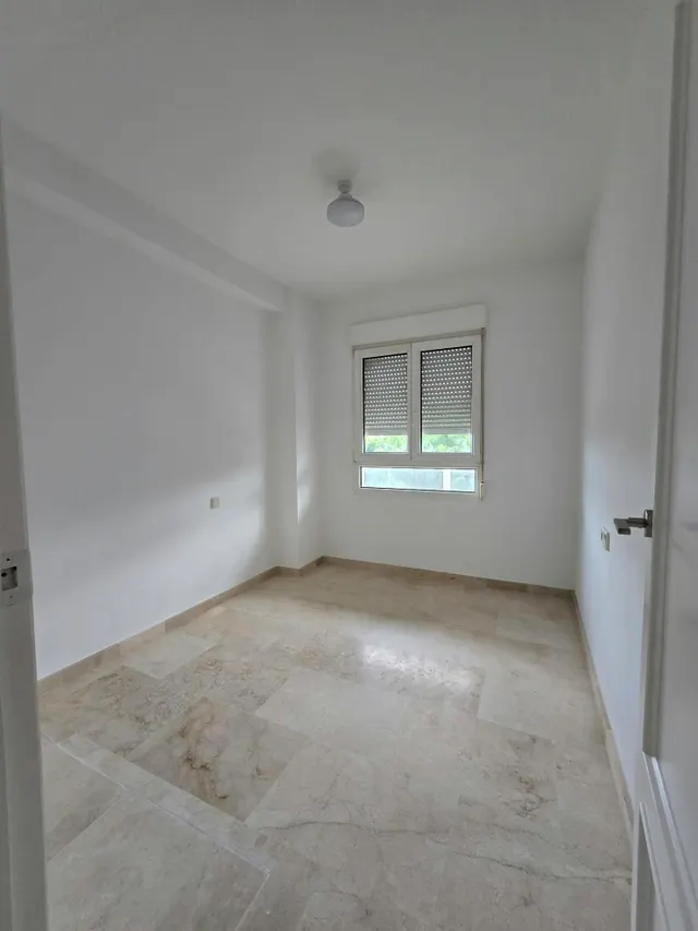 APARTAMENTO DE 2 DORMITORIOS CON PISCINA COMUNITARIA Y A 700 M. DEL MAR - ZONA DEHESA DE CAMPOAMOR, ORIHUELA COSTA - — 13