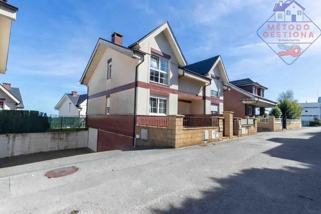 En venta chalet pareado en Cortiguera (Suances) — 33