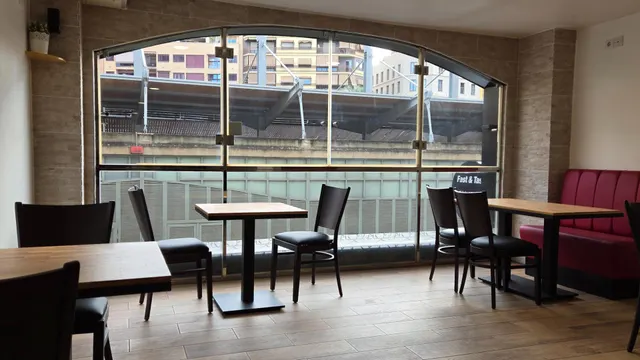 Local restaurante en venta pegado al mercado central — 27