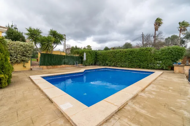Chalet adosado con jardín y vistas en el corazón de Calvià - foto 5