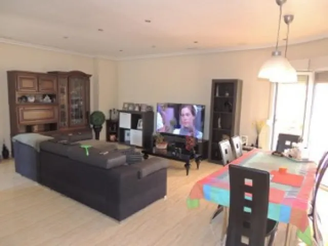 CHALET DE LUJO CON MUY BUENA ORIENTACION EN LUGAR MUY TRANQUILO — 26