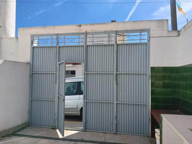 Parcela urbana en el centro de Montroy — 14