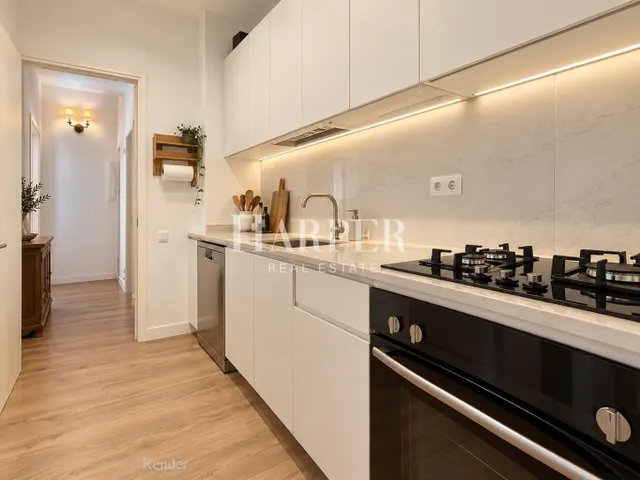 Luminoso piso con espacios exteriores privados en Eixample, Barcelona — 13