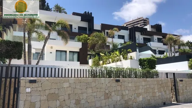 Duplex de lujo en primera linea Benidorm. — 21