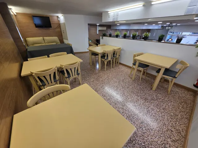 Traspaso bar-restaurante en Igualada zona poble sec!! — 18