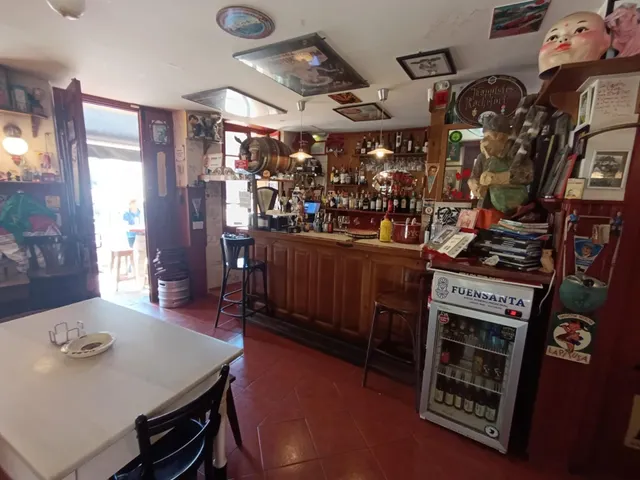 Edificio en venta en Plaza Dominganes, Nava — 11