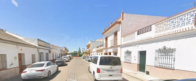 ALMACEN EN TOCINA