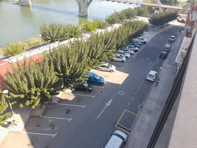 OPORTUNIDAD ESPECTACULAR LOCAL DE OFICINAS EN LA ZONA MAS CENTRICA DE MORA D´EBRE — 37