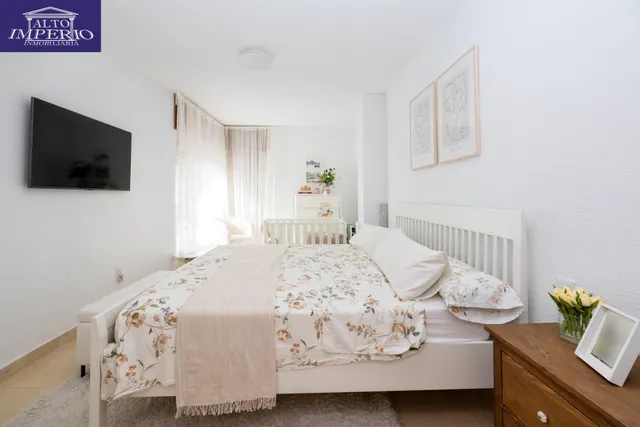 Piso y cochera en venta junto Acera de Darro. — 22