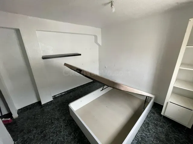 Venta de Piso sin posesión en Torreblanca, Sevilla - foto 2