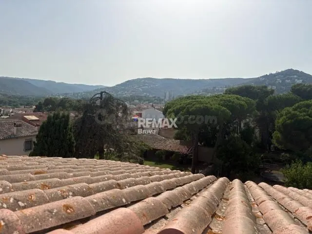 Calonge | Edificio de 3 plantas con 2 apartamentos, local y  - foto 5