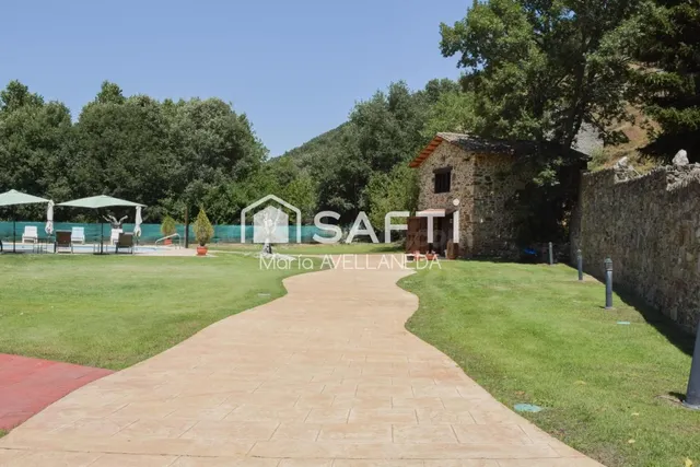 FABULOSA CASA DE PIEDRA TOTALMENTE REFORMADA — 87