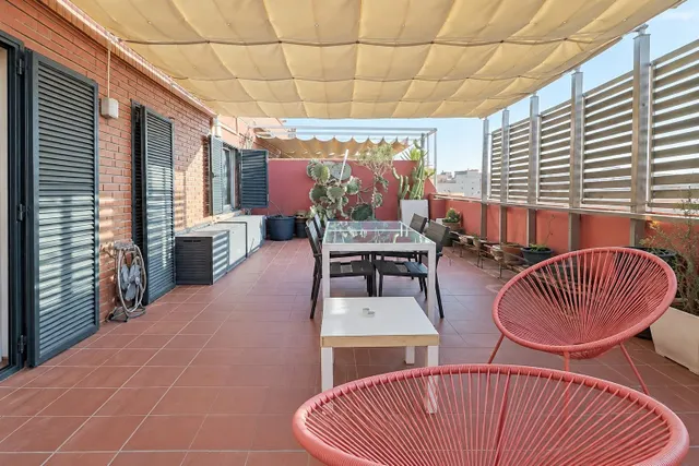 Piso de 3 habitaciones con gran terraza y garaje en Patraix. — 15