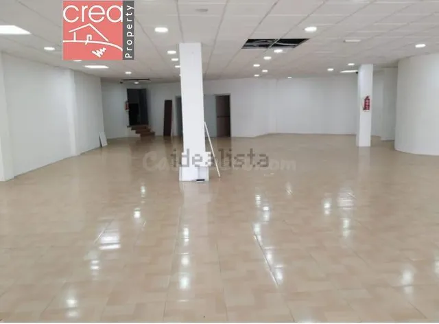 SE ALQUILA LOCAL COMERCIAL EN EL CENTRO DE SAN JAVIER — 4