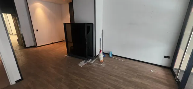 LOCAL COMERCIAL ACONDICIONADO DE 350 METROS EN PLENA — 17