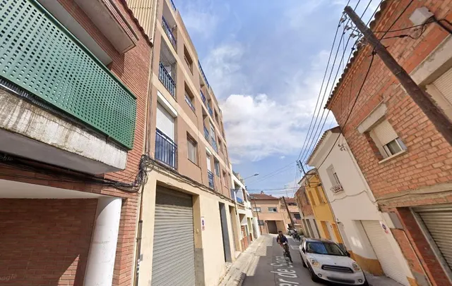MARAVILLOSO PISO en Rubí (Barcelona) - foto 3