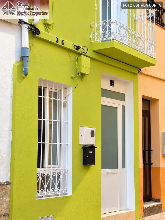 Casa pareada con encanto y posibilidades en el centro de Cal - foto 3