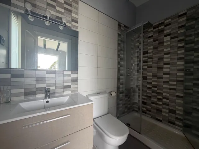 CHALET INDEPENDIENTE EN LOS CONEJOS CON PISCINA, CINCO DORMITORIOS Y AMPLIAS ZONAS DE OCIO — 17