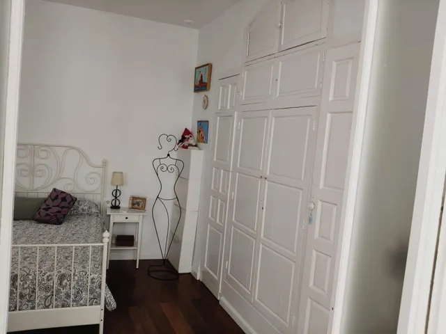 Se vende piso en cadiz , zona centro - mercado — 40