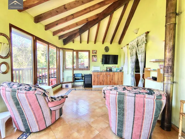 CASA PAREADA CON GRAN PARCELA. - foto 4