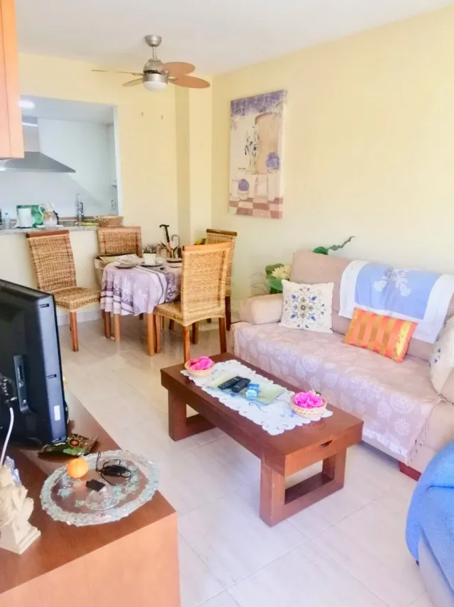 COQUETO APARTAMENTO DE 2 DORMITORIOS EN LA CALA DE FINESTRAT - foto 2