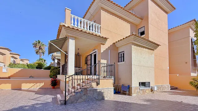 Villa 4 habitaciones 198m² en venta - Urbanización Perla del Mar — 9