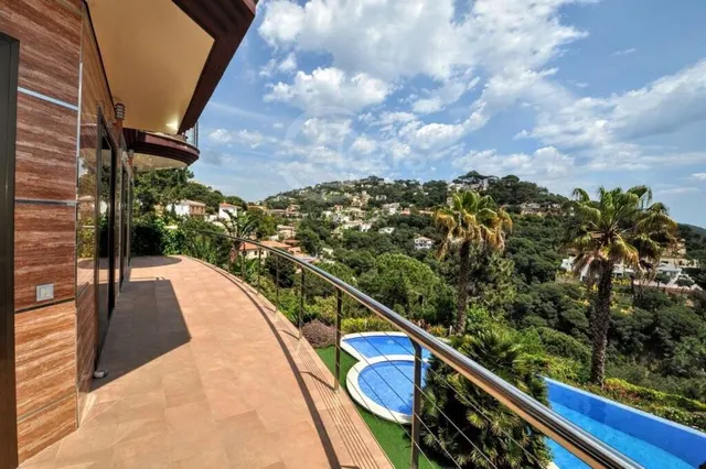 Chalet Independiente en Lloret de Mar — 23