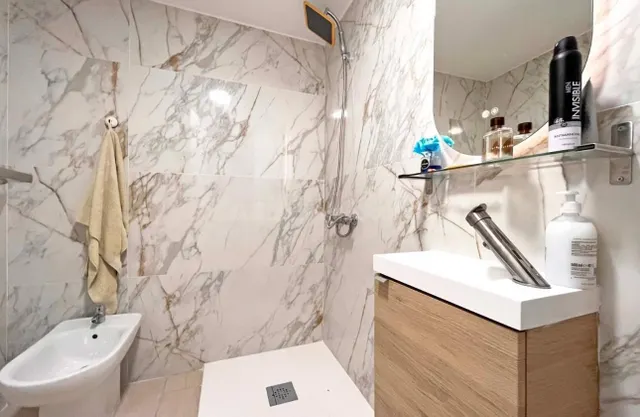 TOTALMENTE REFORMADO! CHALET SEMI-INDEPENDIENTE EN ORIHUELA COSTA — 13