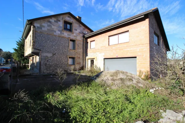 CHALET UNIFAMILIAR EN ESCOBEDO DE CAMARGO EN PARCELA DE 1400 METROS. — 9