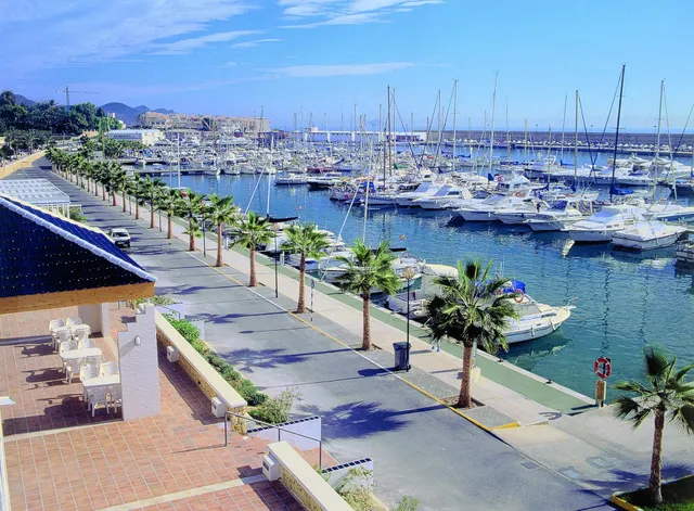 Apartamento de 1 dormitorio a un paso de la playa con vistas panorámicas al Mediterráneo a la venta en Villajoyosa — 9