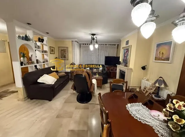 Amplio dúplex en la zona de San José — 3