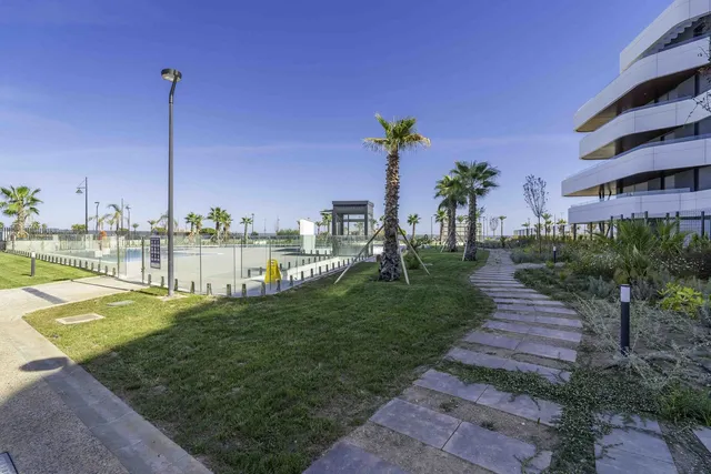 Ático 4 habitaciones 156m² en venta - Centro — 46