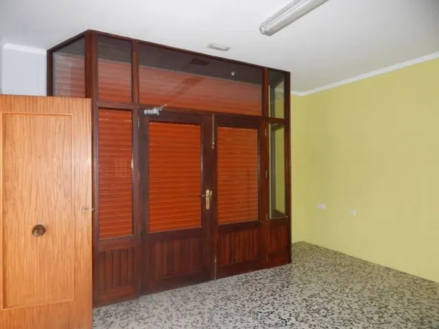 ¡¡OPORTUNIDAD!! ALQUILE LOCAL PARA SU NEGOCIO EN ONTINYENT — 11