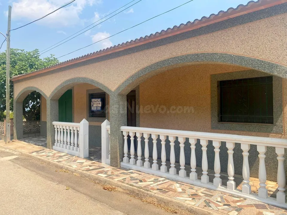 INMUEBLE DE DOS ALTURAS EN CONSTRUCCIÓN