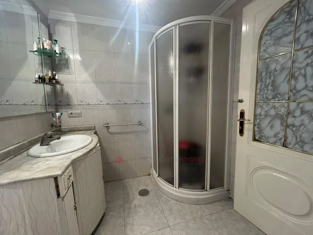 Amplio apartamento de 3 dormitorios en el corazón de Playa del Inglés – Residencial Avenida — 23